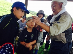 2015年8月2日、北海道こどもの国でニホンザリガニ観察会を行いました